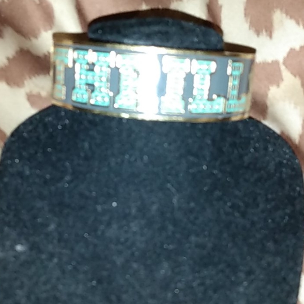 Kate Spade Wonder thrill bangle